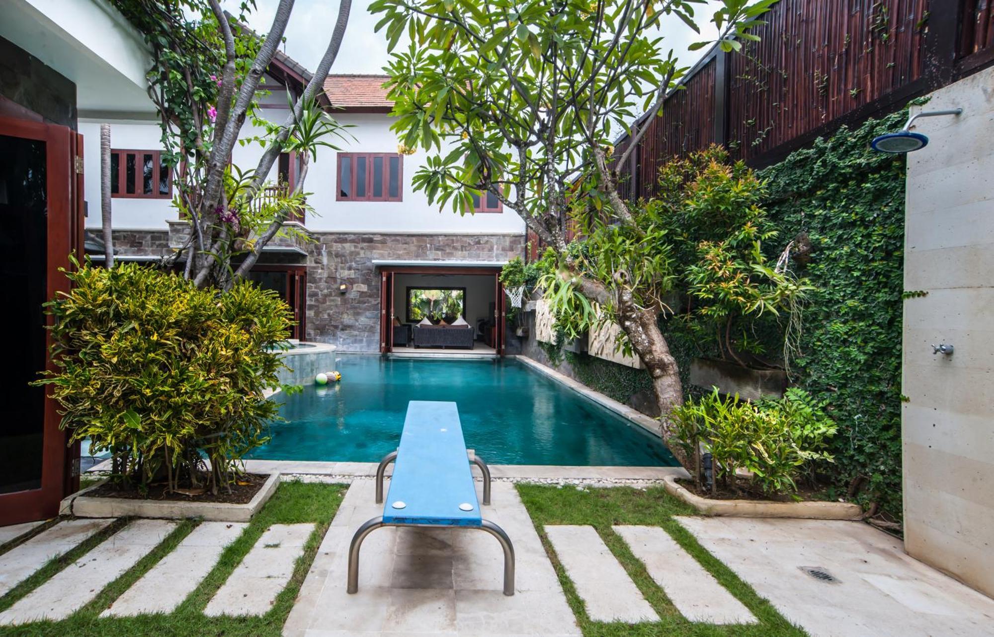 Villa Annecy Seminyak Exterior foto